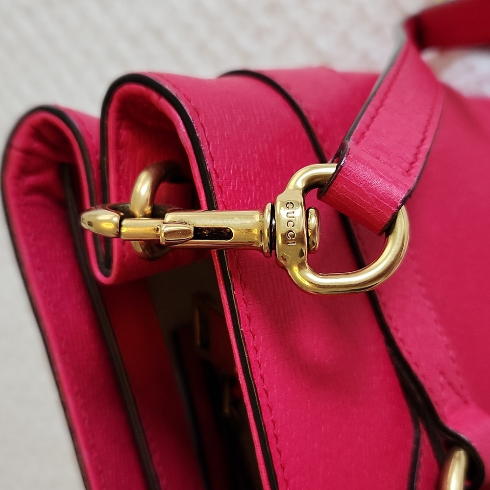 Authentic Gucci Horsebit tote/crossbody - Picture 8 of 14
